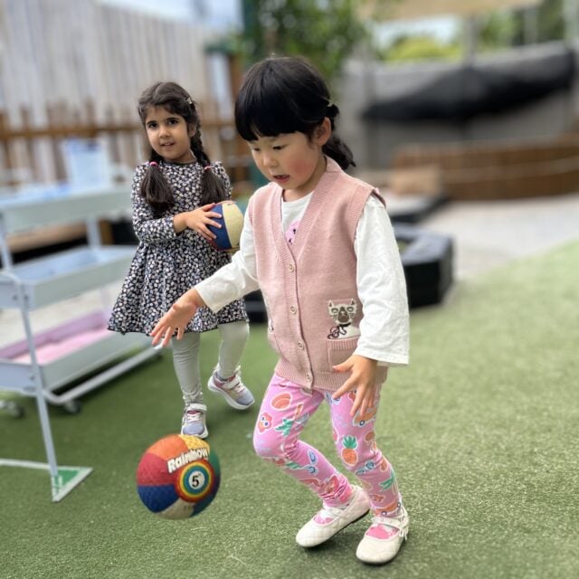 The Kindercare Advantage is woven into each day in our Remuera community. Weekly session like Sports4Tots support children’s wellbeing and physical confidence, while growing a can‑do mindset through joyful movement. #MoveMe