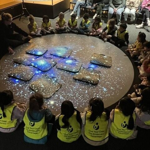 Learning becomes more meaningful when it’s shared. At Kindercare Dannemora, tamariki, their parents, and kaiako explored our galaxy together during a visit to Stardome. Sharing new discoveries strengthened whānau connections, and created memories that will spark conversations long after the day ended.. #InspireMe #TheKindercareAdvantage