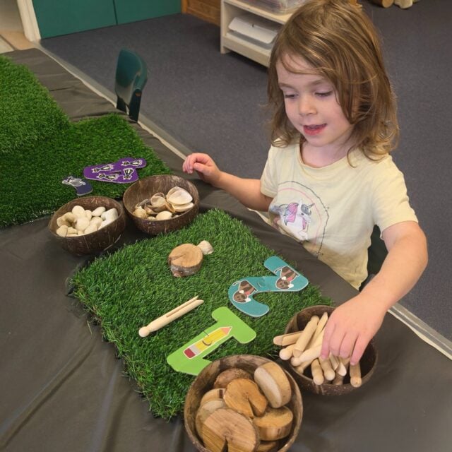 At Kindercare Frankton, maths comes to life through joyful, hands-on discovery. As children count, compare, and explore quantities, they’re building confidence and making sense of how numbers work.