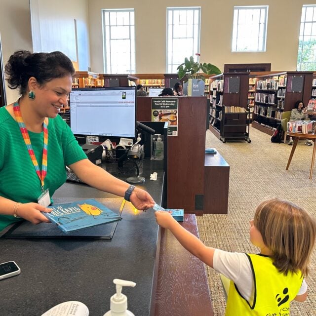 Feeling connected to their local community helps children grow a strong sense of belonging. Preschoolers at Kindercare Remuera recently enjoyed exploring te whare pukapuka, their local library. This special time supported the social and emotional learning that help children connect with others and embrace new experiences confidently. #NurtureMe #TheKindercareAdvantage