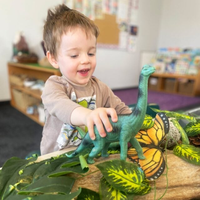 Some sixty-six million years later, and tamariki are still captivated.
Learning comes to life at Kindercare Burwood this dinosaur provocation, sparking storytelling, creative play and curiousity.