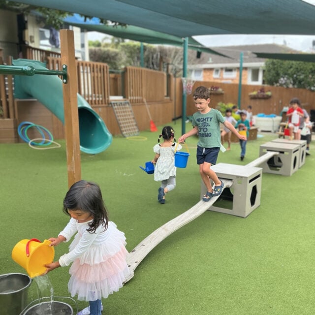By moving to learn, and learning to move, tamariki at Kindercare Three Kings strengthen their balance, coordination, control, power and proprioception, helping them grow in confidence. #MoveMe  #TheKindercareAdvantage #KindercareNZ #earlylearningnz #childcarenz
