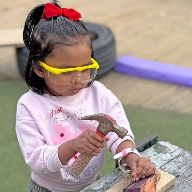 At Christchurch CBD, tamariki are building confidence as they bring their ideas to life through carpentry. Moments like these build persistence and pride in what they can achieve. #InspireMe