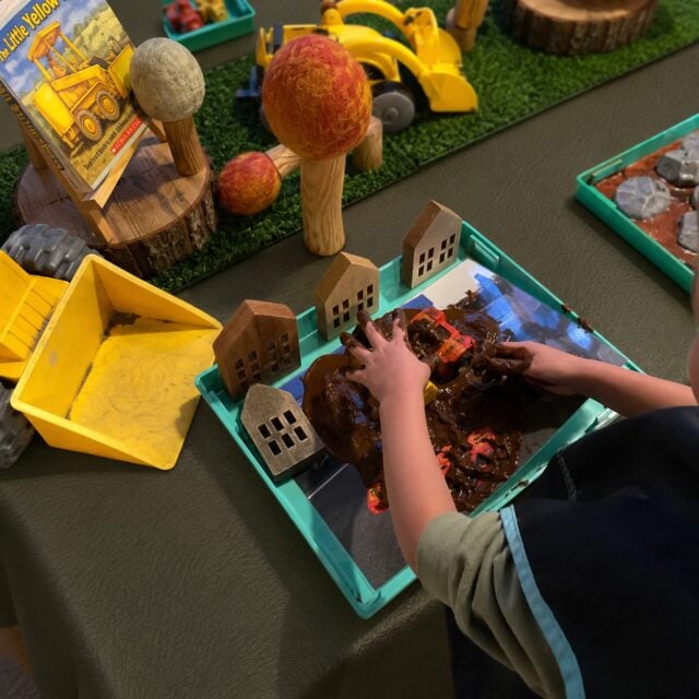 When a story captures children’s interest, it becomes a starting point for imagination, storytelling, and self-expression. At Kindercare Fendalton, it’s this kind of rich, play-based exploration that sparks curiosity and delight. #InspireMe #TheKindercareAdvantage